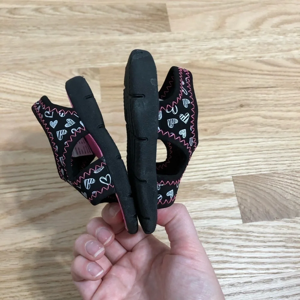 Wonder Nation Pink Black Sandals Sz 4